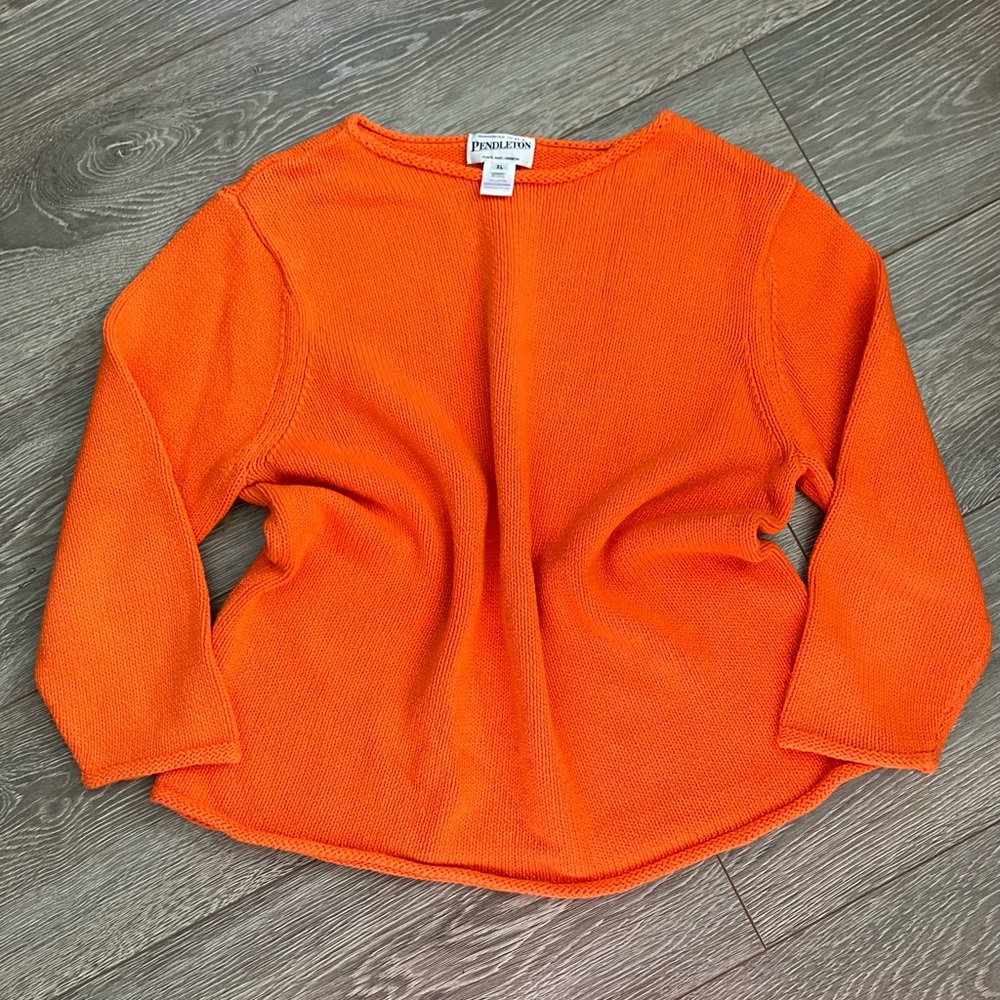 ✨Vintage✨Pendleton Women's Vibrant Orange Crew Neck Sweater